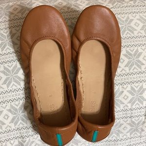 Tieks ballet flats in chestnut sz 8
